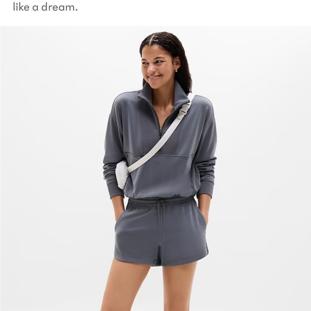 ATHLETA Seasoft Mid Rise 4” Short - Picture 5 of 6